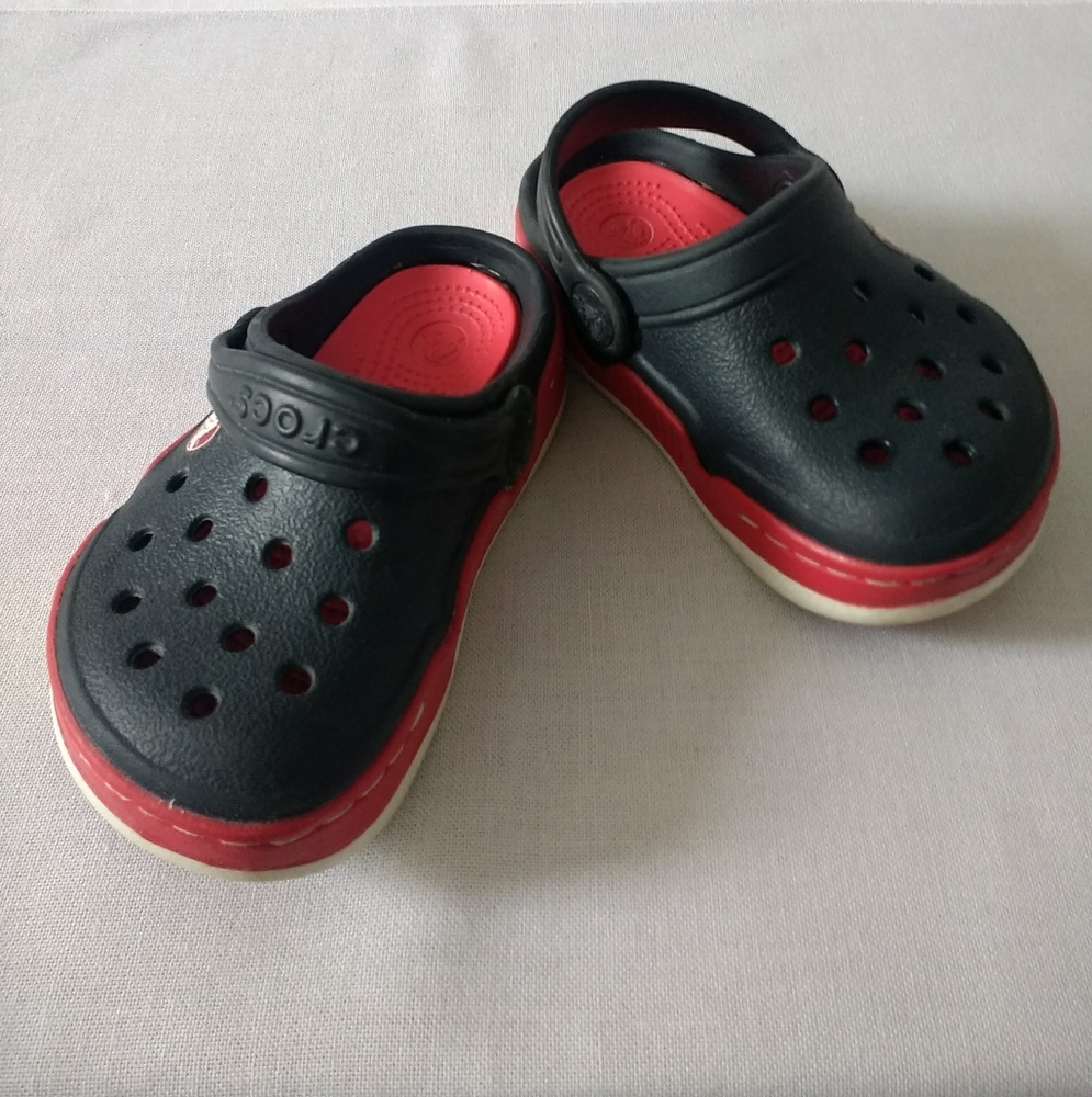 Toddler Classic Clog Crocs Size 6-7